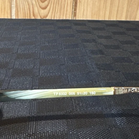 TOM FORD 5332 COL 005 SIZE 51/20/150. HORN TEMPLE BLACK METAL FRONT. - Picture 7 of 8